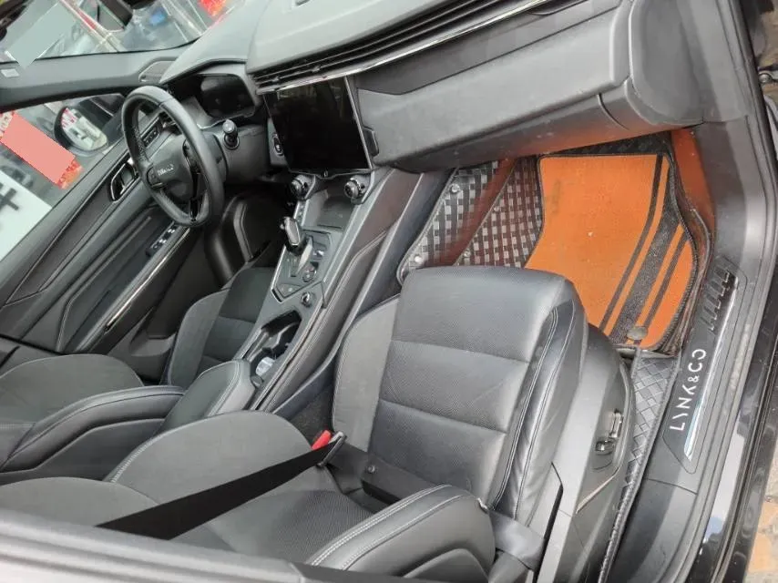 2021 LYNK&CO 01 EM-P 1.5T 180HP L3 7DCT PHEV 17.7KWH,autocango,china used car exporter,china ev exporter,chinese used car exporter,chinese used ev exporter