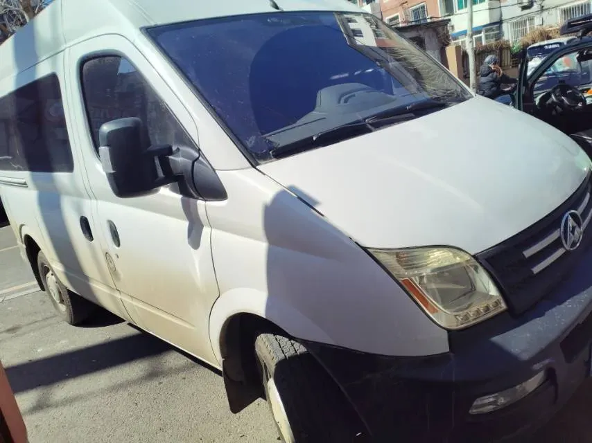 2020 MAXUS XinTu V80 2.5T 136HP L4 6MT,autocango,china used car exporter,china ev exporter,chinese used car exporter,chinese used ev exporter