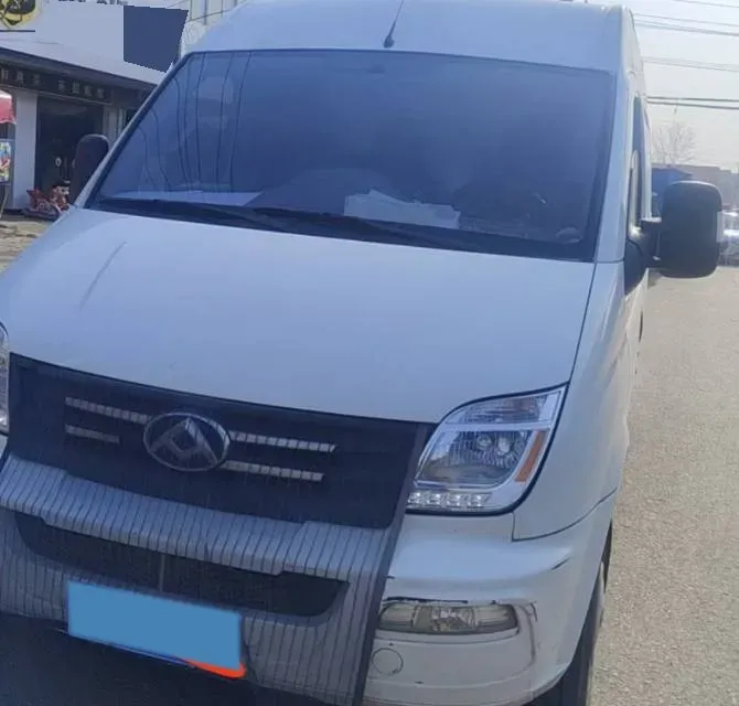 2023 MAXUS XinTu V80 2.0T 127HP L4 6MT,autocango,china used car exporter,china ev exporter,chinese used car exporter,chinese used ev exporter