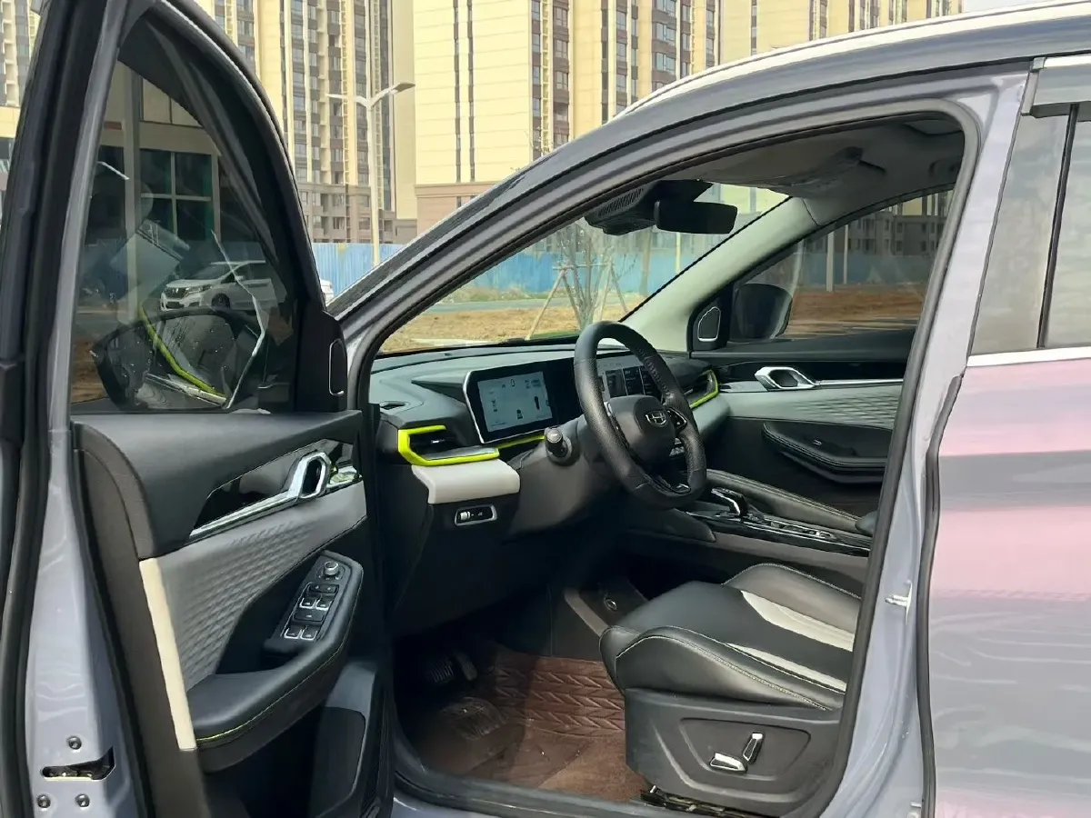 2022 Geely Coolray 1.5T 181HP L4 7DCT,autocango,china used car exporter,china ev exporter,chinese used car exporter,chinese used ev exporter