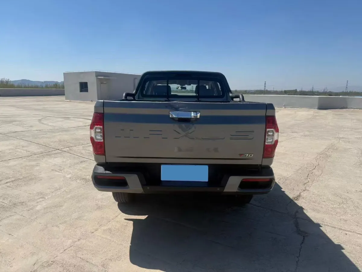 2023 MAXUS Interstellar 2.0T 143HP L4 6MT,autocango,china used car exporter,china ev exporter,chinese used car exporter,chinese used ev exporter