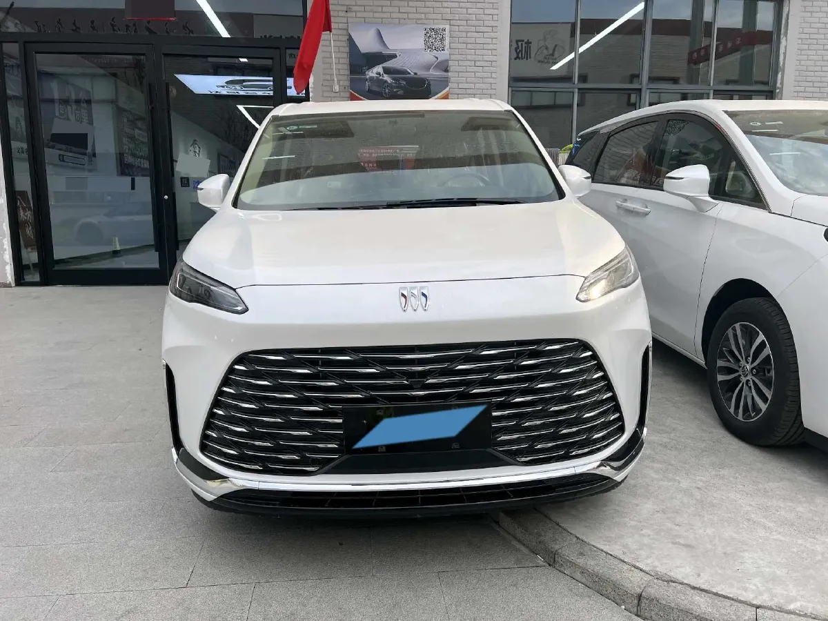 2025 Buick GL8 2.0T 237HP L4 9AT,autocango,china used car exporter,china ev exporter,chinese used car exporter,chinese used ev exporter