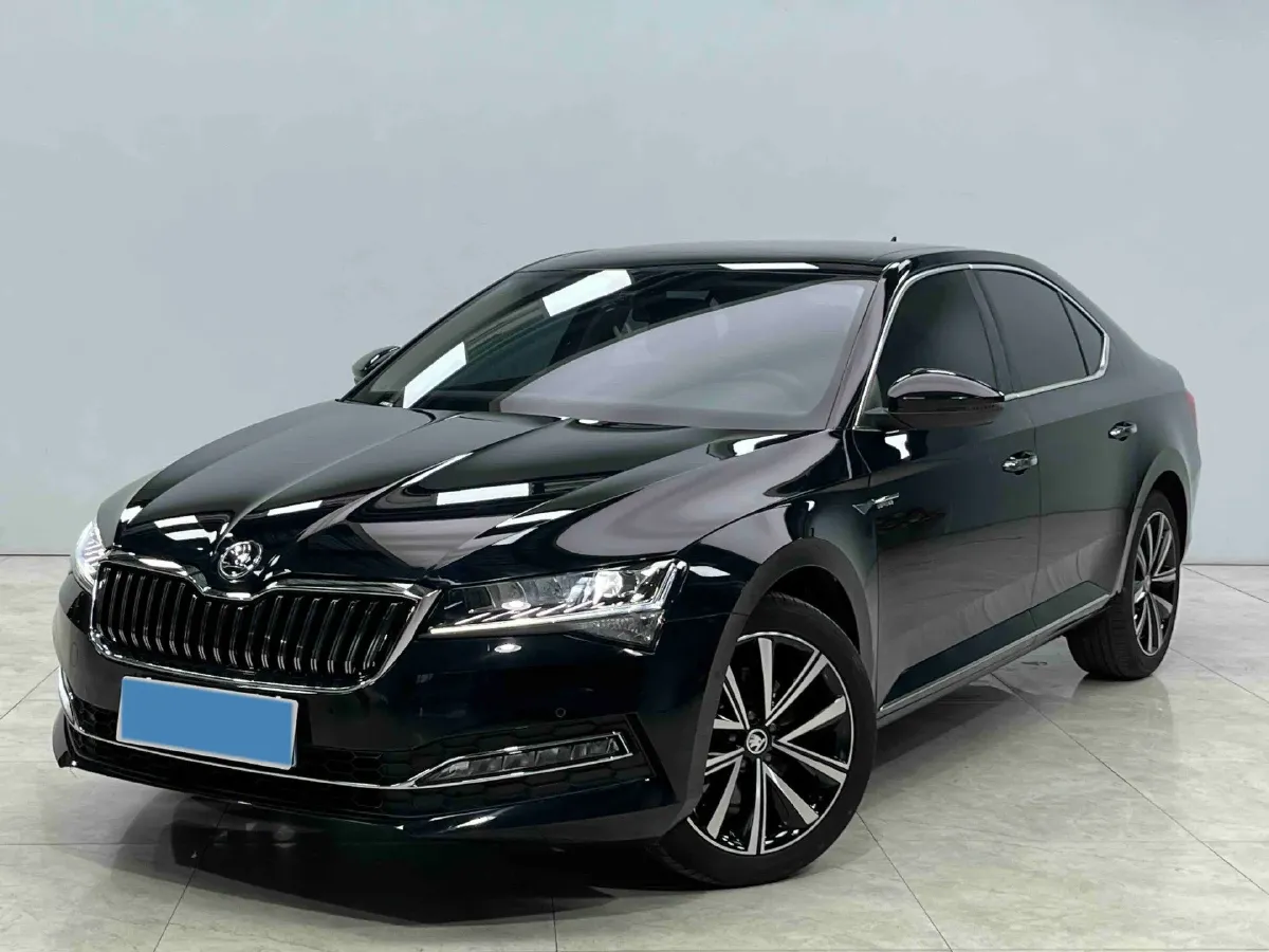 2024 Skoda Superb 1.4T 150HP L4 7DCT,autocango,china used car exporter,china ev exporter,chinese used car exporter,chinese used ev exporter