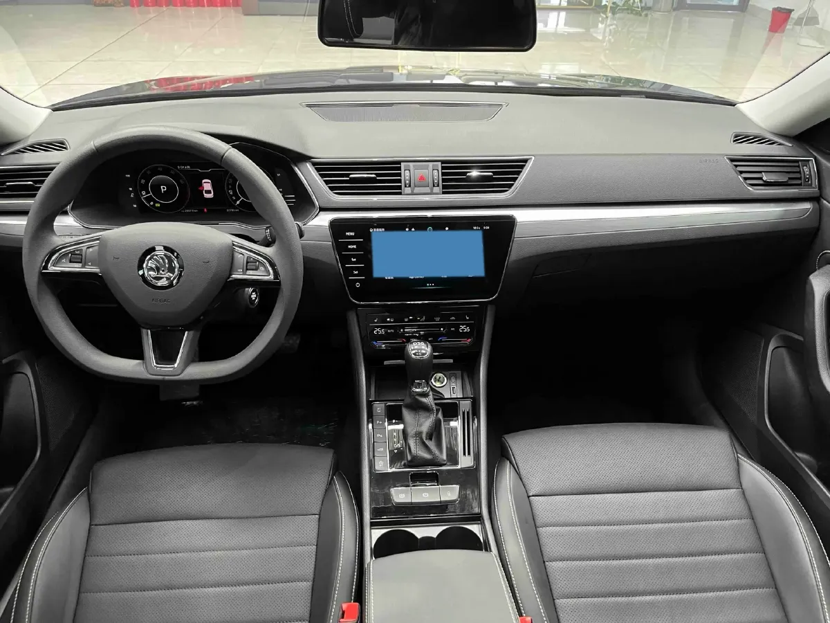 2024 Skoda Superb 1.4T 150HP L4 7DCT,autocango,china used car exporter,china ev exporter,chinese used car exporter,chinese used ev exporter