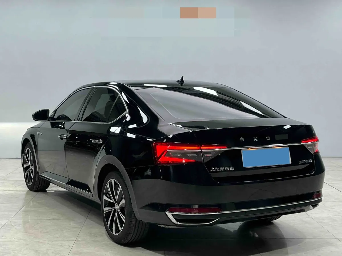 2024 Skoda Superb 1.4T 150HP L4 7DCT,autocango,china used car exporter,china ev exporter,chinese used car exporter,chinese used ev exporter