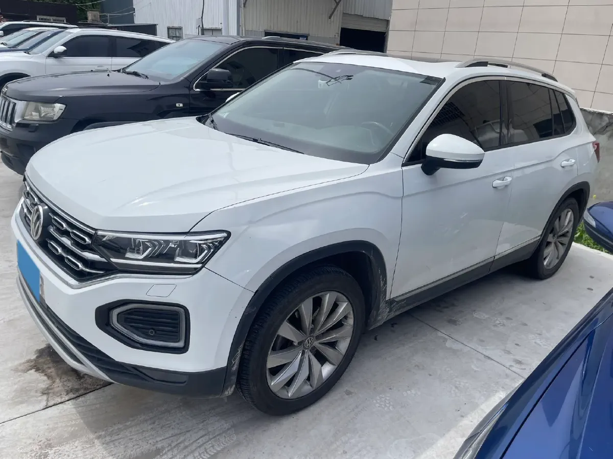 2019 Volkswagen Tayron 2.0T 186HP L4 7DCT,autocango,china used car exporter,china ev exporter,chinese used car exporter,chinese used ev exporter