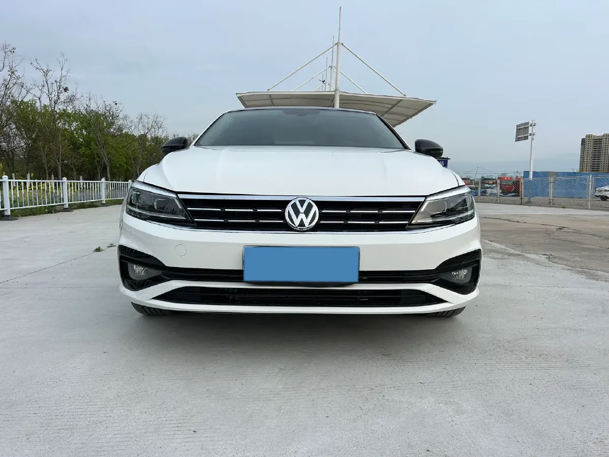 2019 Volkswagen Tayron 2.0T 186HP L4 7DCT,autocango,china used car exporter,china ev exporter,chinese used car exporter,chinese used ev exporter