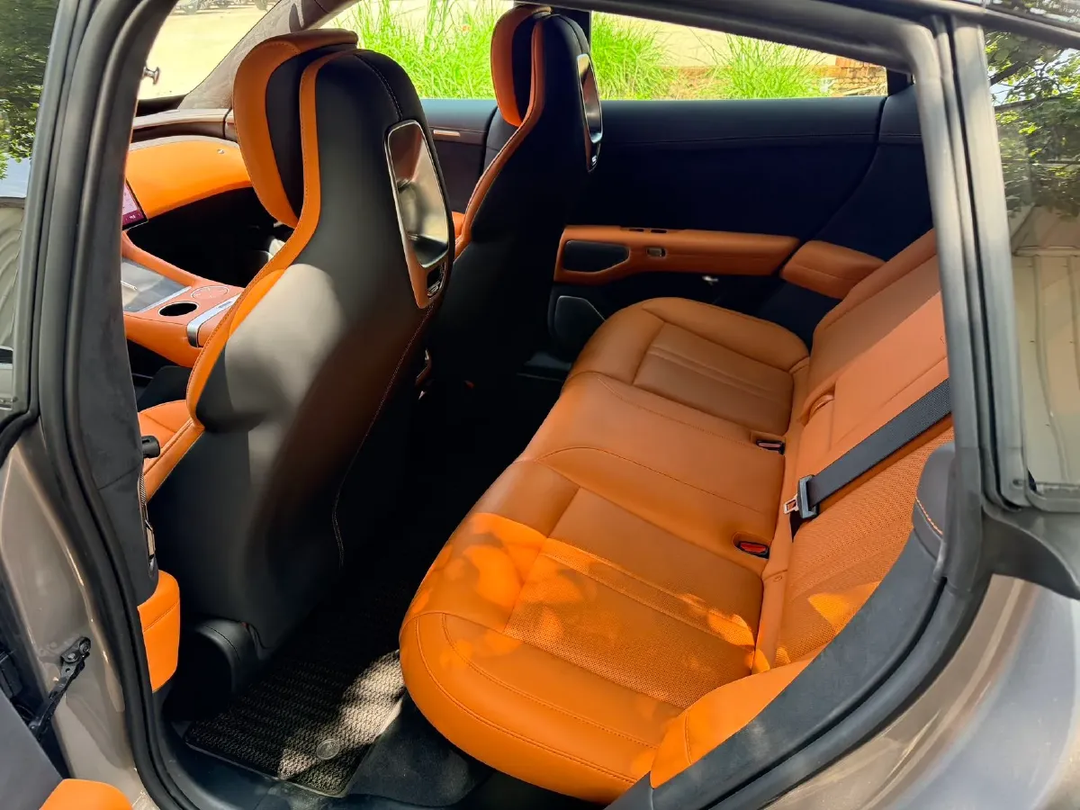 2025 MI YU7 BEV 101.7KWH,autocango,china used car exporter,china ev exporter,chinese used car exporter,chinese used ev exporter