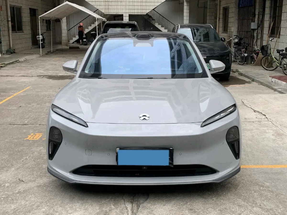 2024 NIO ET5 BEV 75KWH,autocango,china used car exporter,china ev exporter,chinese used car exporter,chinese used ev exporter