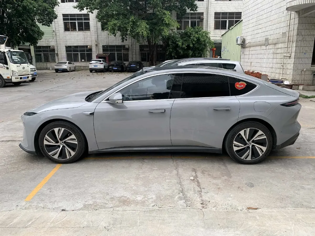 2024 NIO ET5 BEV 75KWH,autocango,china used car exporter,china ev exporter,chinese used car exporter,chinese used ev exporter