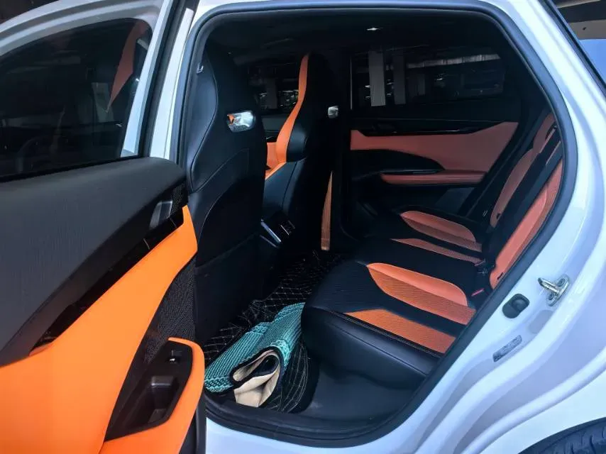 2023 Bestune T77 1.5T 169HP L4 7DCT,autocango,china used car exporter,china ev exporter,chinese used car exporter,chinese used ev exporter