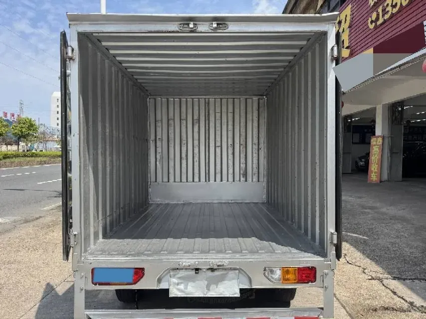 2019 WuLing RongGuang New Truck 1.8L 133HP L4 5MT,autocango,china used car exporter,china ev exporter,chinese used car exporter,chinese used ev exporter