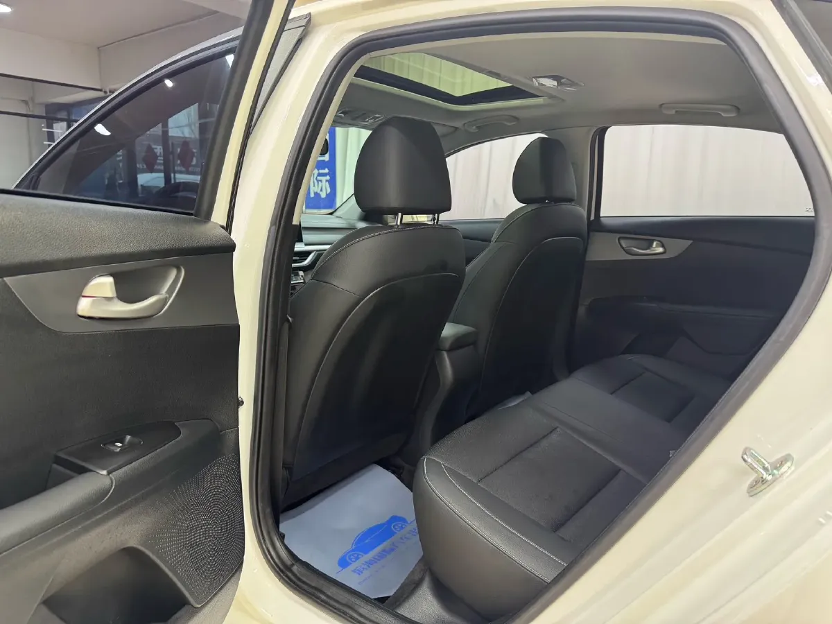 2021 Kia K3 1.5L 115HP L4 CVT,autocango,china used car exporter,china ev exporter,chinese used car exporter,chinese used ev exporter