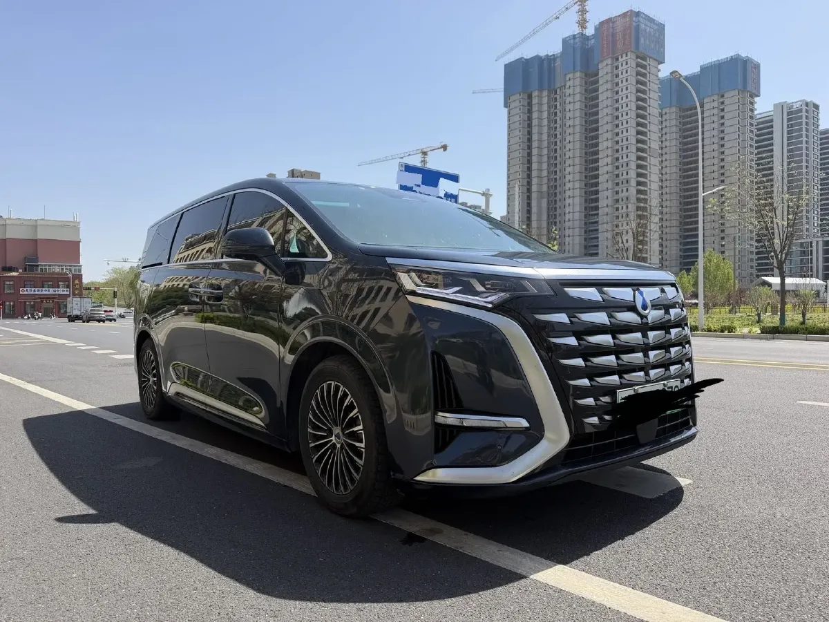 2022 Mercedes-Benz GLC Class 2.0T 197HP L4 9AT,autocango,china used car exporter,china ev exporter,chinese used car exporter,chinese used ev exporter