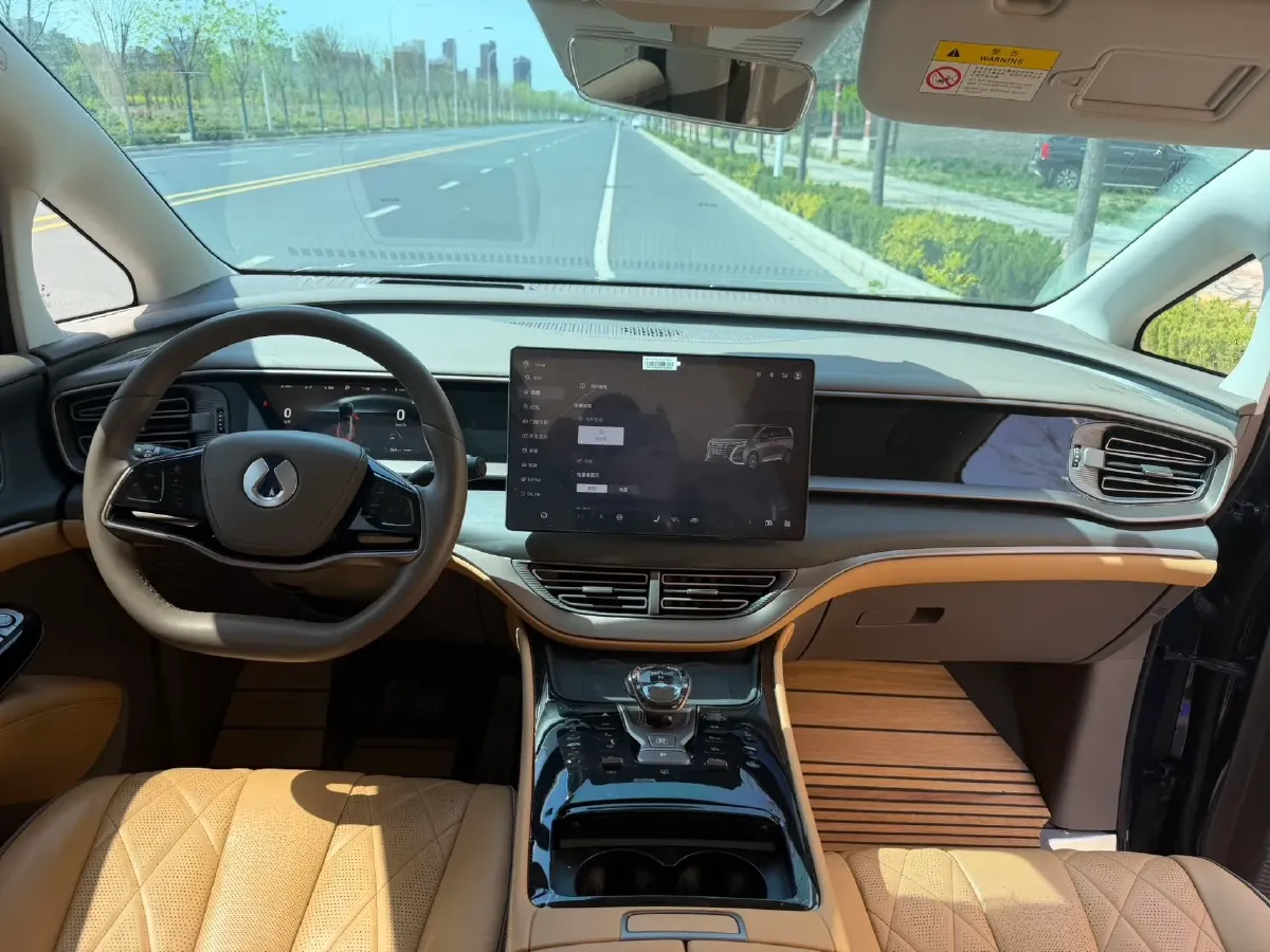 2022 Mercedes-Benz GLC Class 2.0T 197HP L4 9AT,autocango,china used car exporter,china ev exporter,chinese used car exporter,chinese used ev exporter