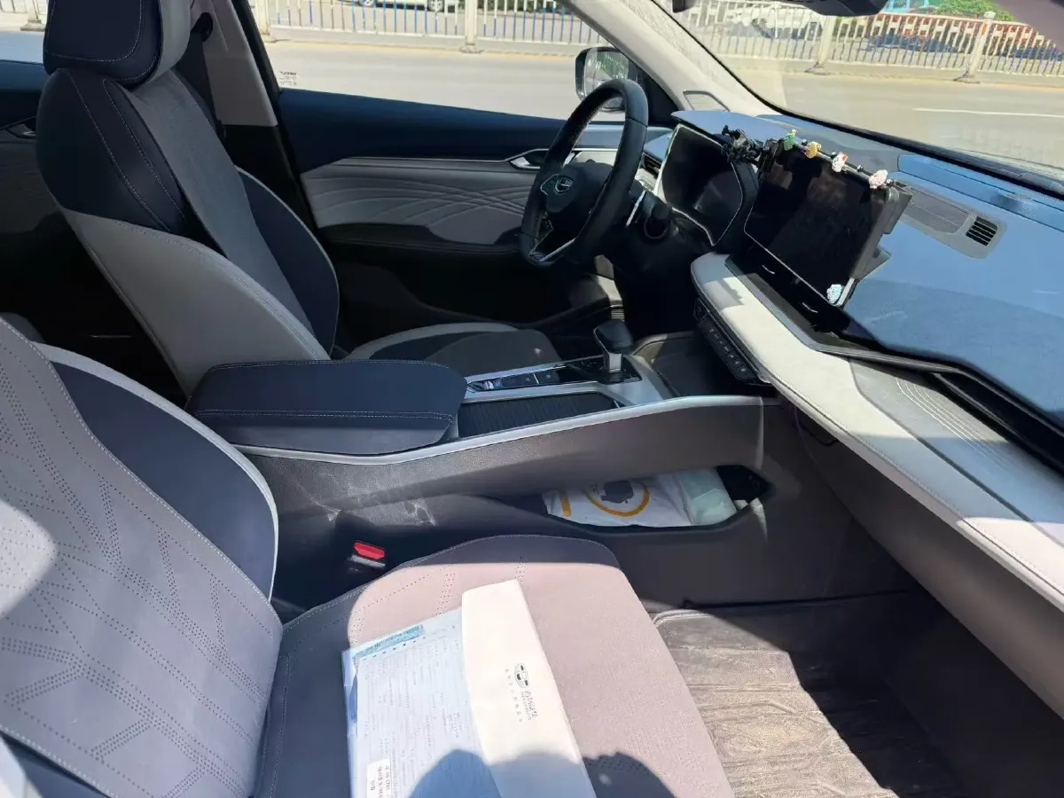 2023 Geely Preface 2.0T 190HP L4 7DCT,autocango,china used car exporter,china ev exporter,chinese used car exporter,chinese used ev exporter