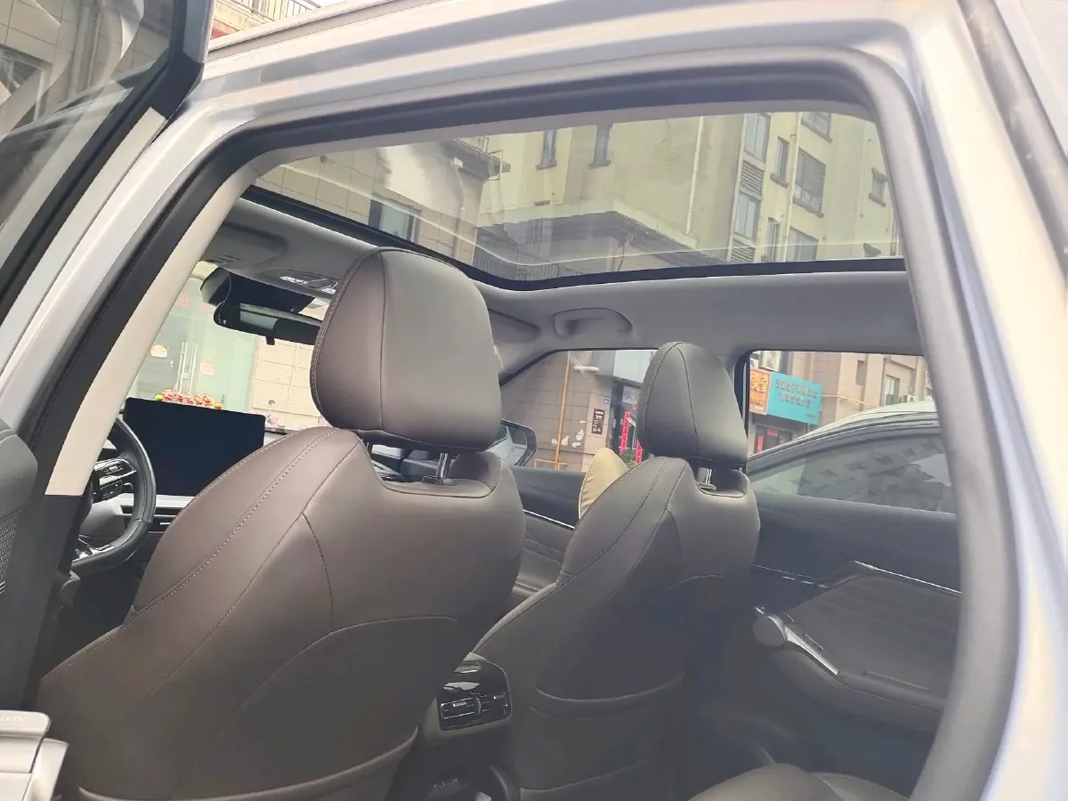 2024 GAC Trumpchi GS4 1.5T 177HP L4 7DCT,autocango,china used car exporter,china ev exporter,chinese used car exporter,chinese used ev exporter