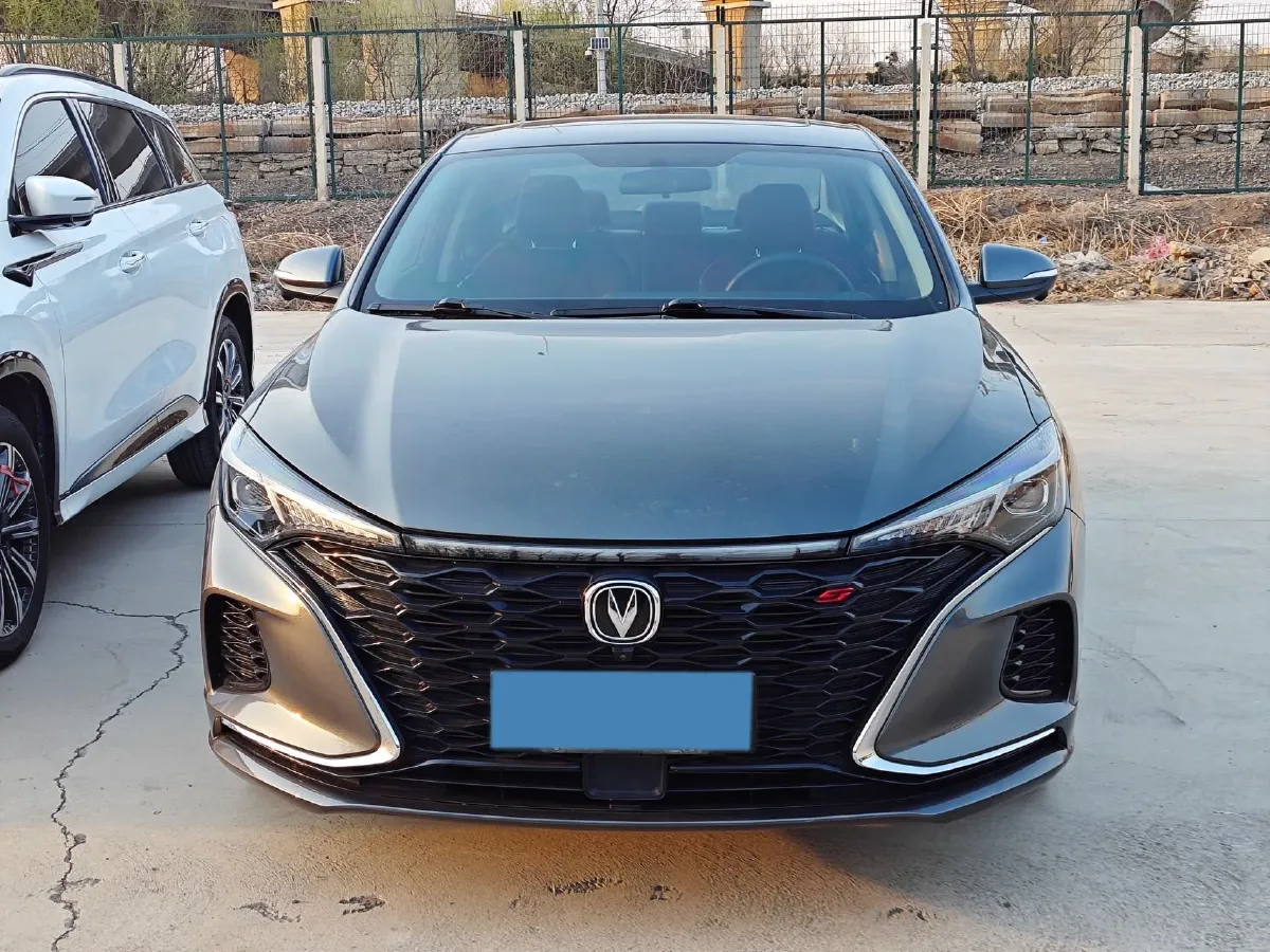 2022 ChangAn Eado 1.4T 160HP L4 7DCT,autocango,china used car exporter,china ev exporter,chinese used car exporter,chinese used ev exporter