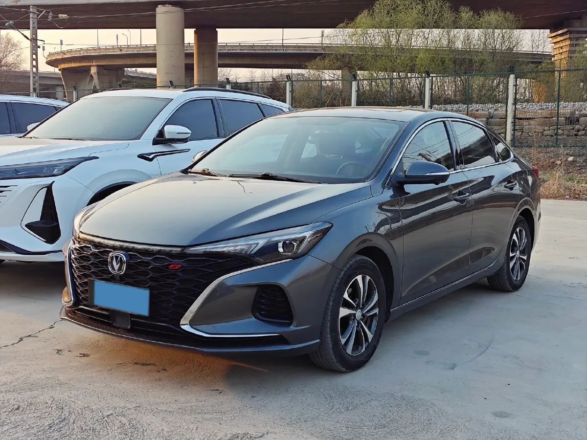 2022 ChangAn Eado 1.4T 160HP L4 7DCT,autocango,china used car exporter,china ev exporter,chinese used car exporter,chinese used ev exporter