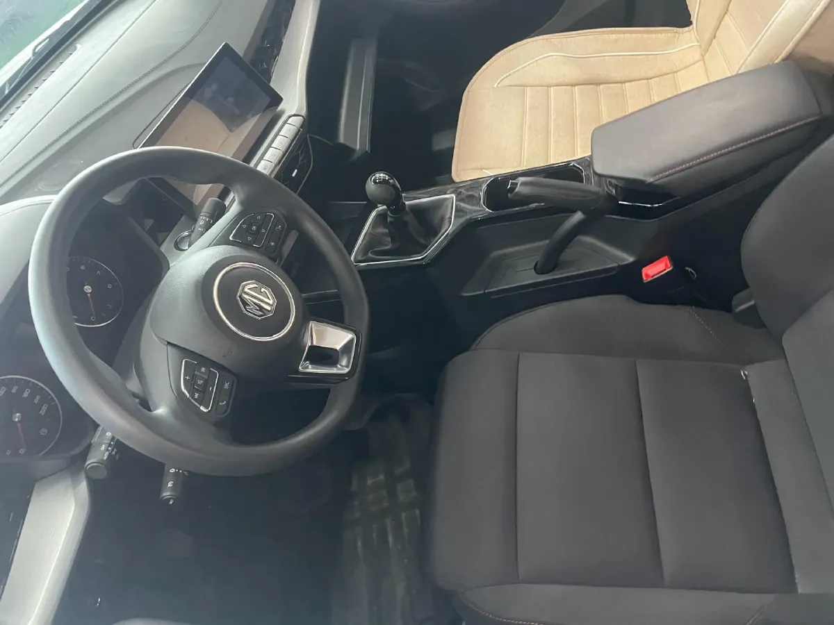 2023 MG 5 1.5L 129HP L4 5MT,autocango,china used car exporter,china ev exporter,chinese used car exporter,chinese used ev exporter