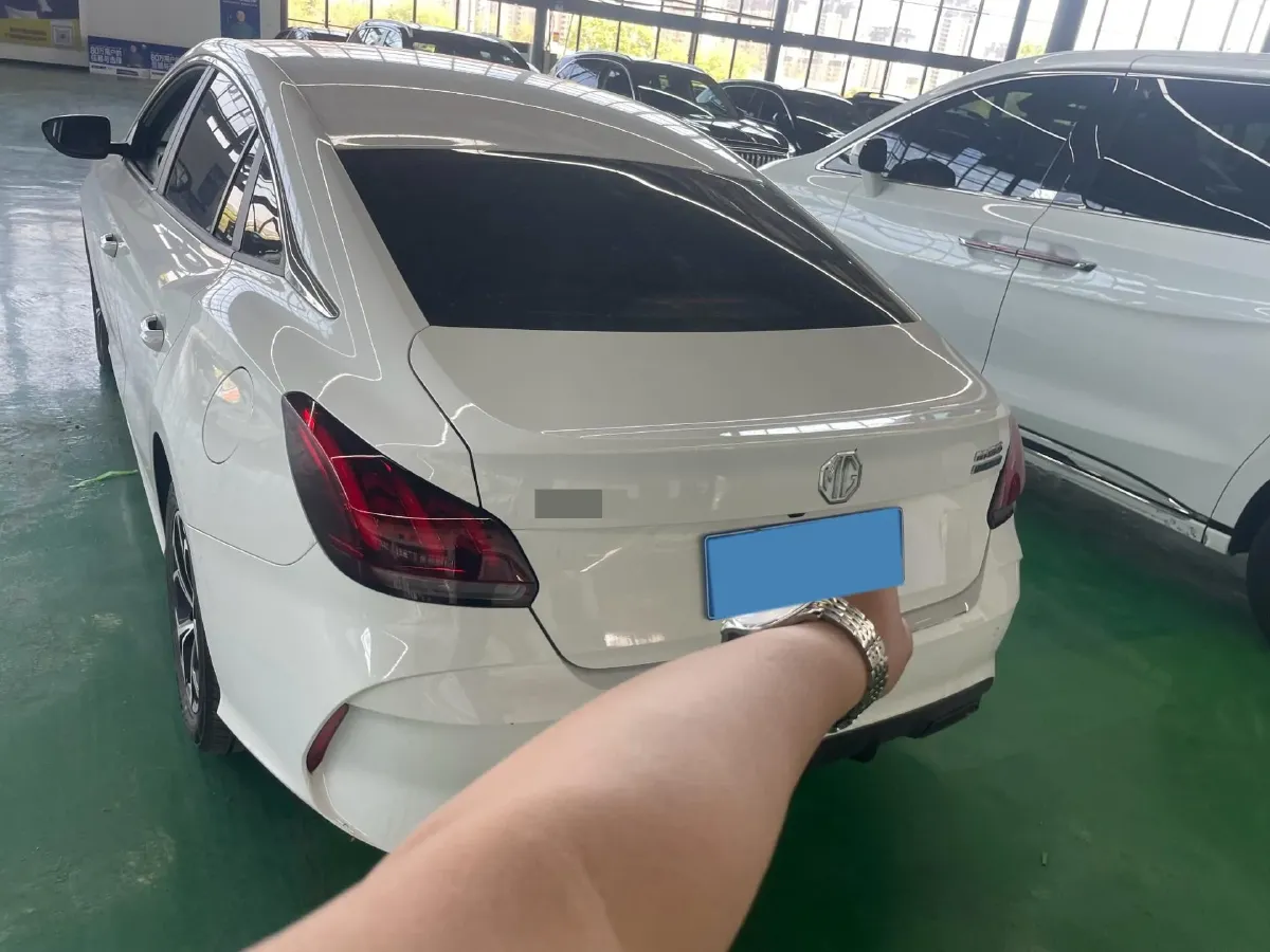 2023 MG 5 1.5L 129HP L4 5MT,autocango,china used car exporter,china ev exporter,chinese used car exporter,chinese used ev exporter