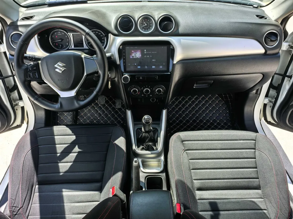 2016 Suzuki Vitara 1.6L 122HP L4 5MT,autocango,china used car exporter,china ev exporter,chinese used car exporter,chinese used ev exporter