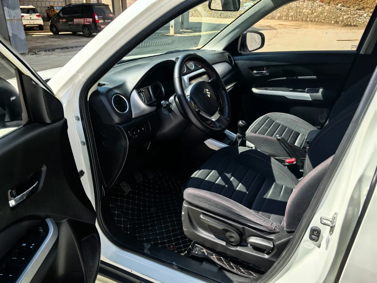 2016 Suzuki Vitara 1.6L 122HP L4 5MT,autocango,china used car exporter,china ev exporter,chinese used car exporter,chinese used ev exporter