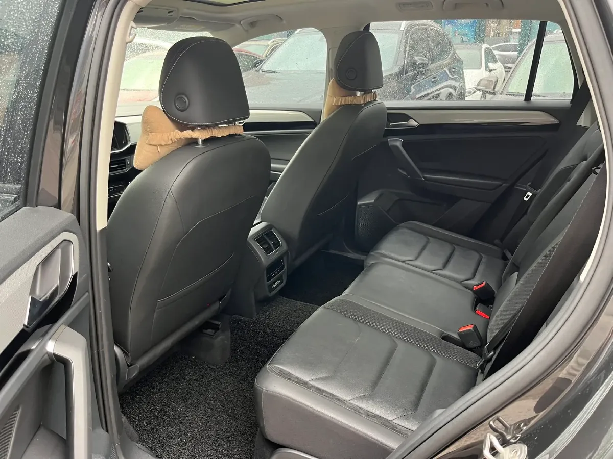 2020 Volkswagen Tayron 2.0T 186HP L4 7DCT,autocango,china used car exporter,china ev exporter,chinese used car exporter,chinese used ev exporter