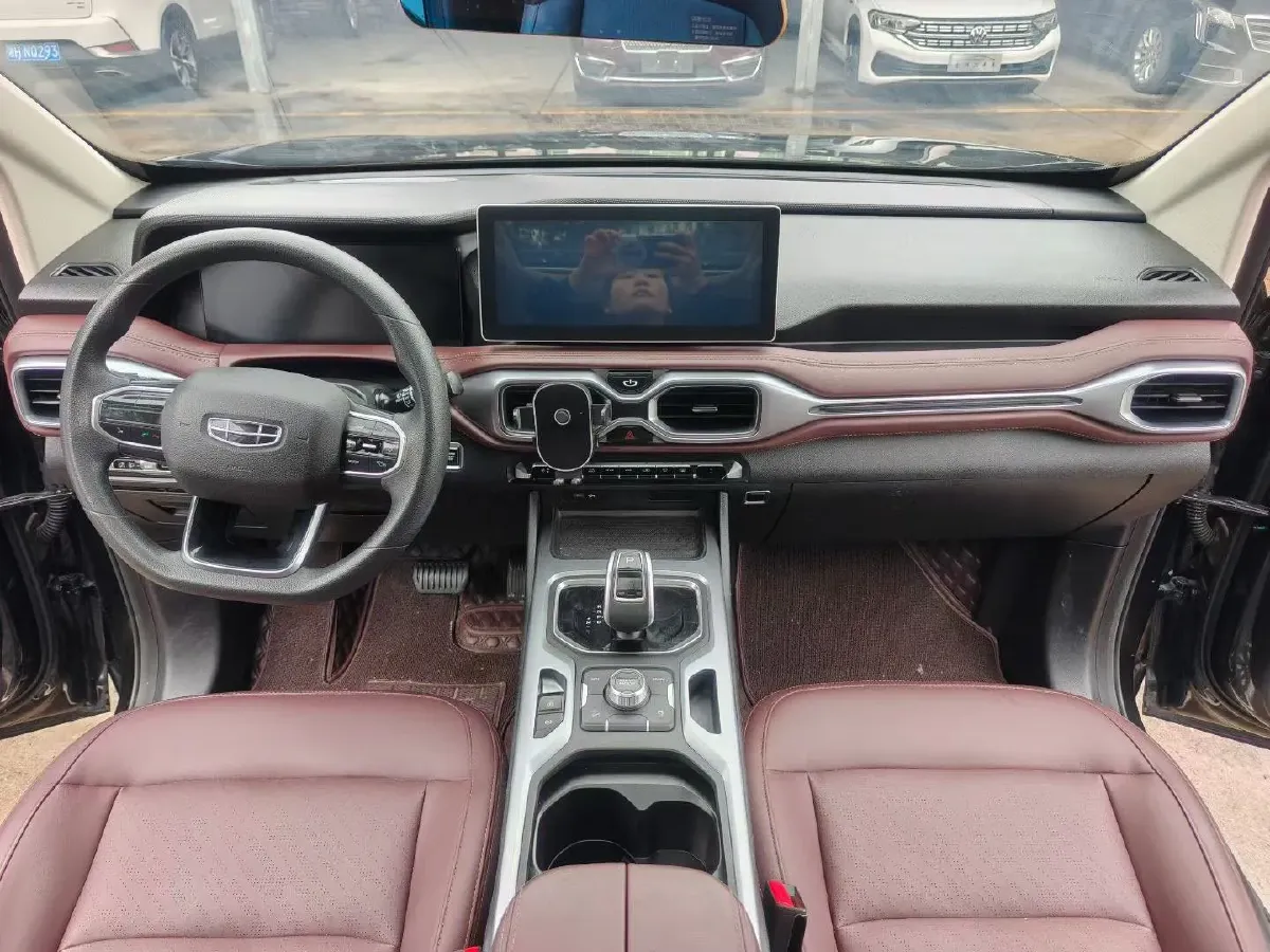 2022 Geely Okavango 1.8T 184HP L4 6AT,autocango,china used car exporter,china ev exporter,chinese used car exporter,chinese used ev exporter