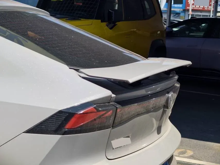 2022 ChangAn UNI-V 1.5T 188HP L4 7DCT,autocango,china used car exporter,china ev exporter,chinese used car exporter,chinese used ev exporter