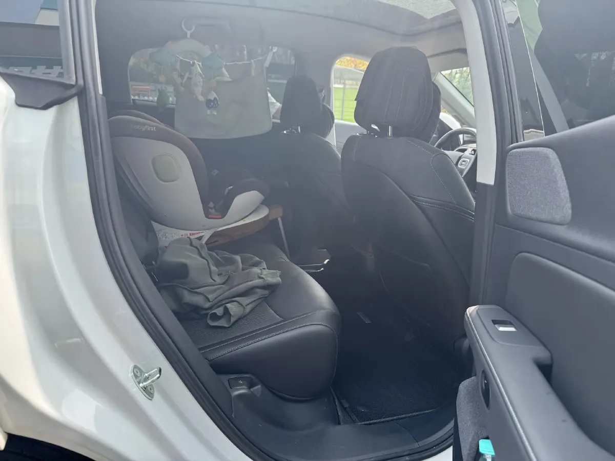 2023 Xpeng G6 BEV 87.5KWH,autocango,china used car exporter,china ev exporter,chinese used car exporter,chinese used ev exporter