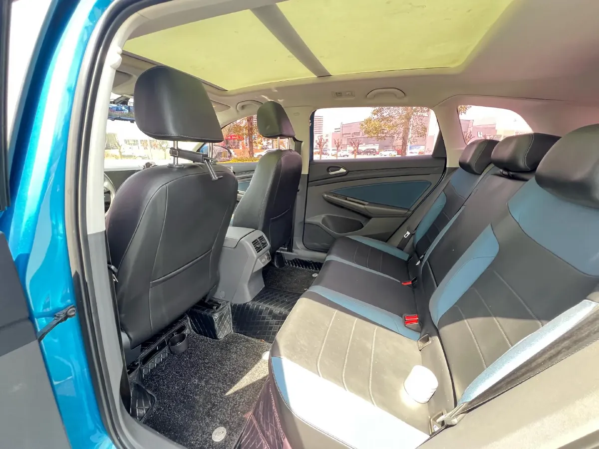 2020 Jetta VS7 1.4T 150HP L4 6AT,autocango,china used car exporter,china ev exporter,chinese used car exporter,chinese used ev exporter