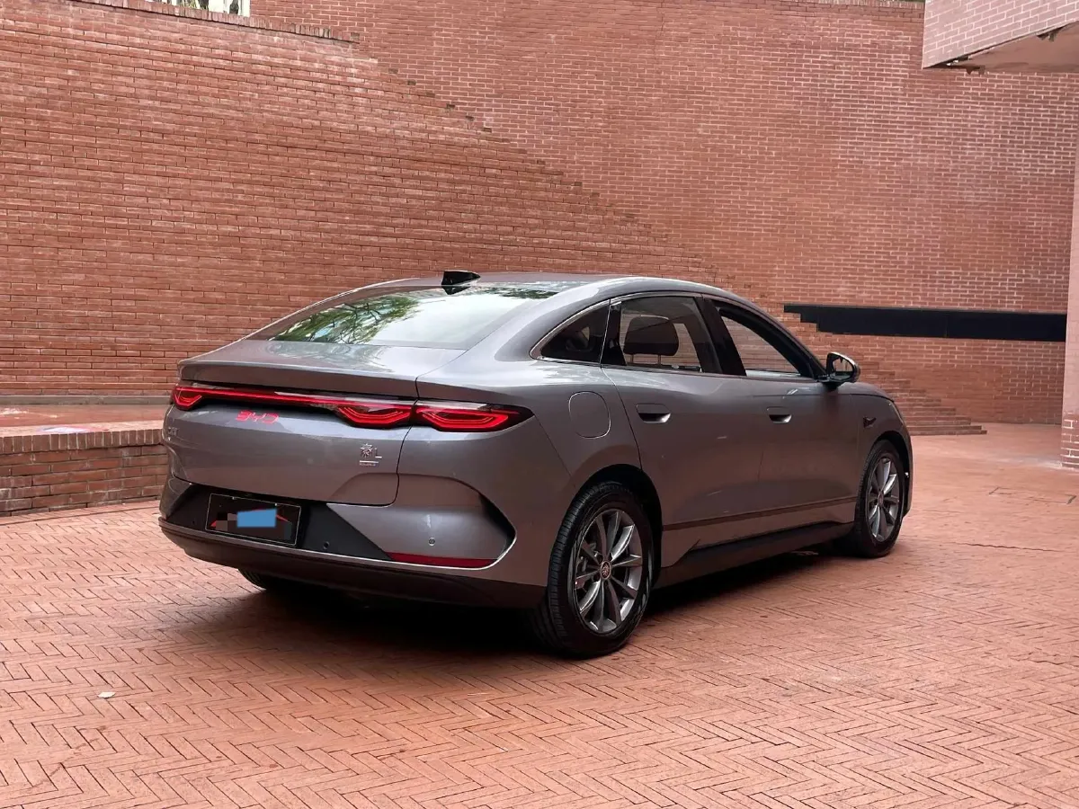 2025 BYD QinL BEV,autocango,china used car exporter,china ev exporter,chinese used car exporter,chinese used ev exporter