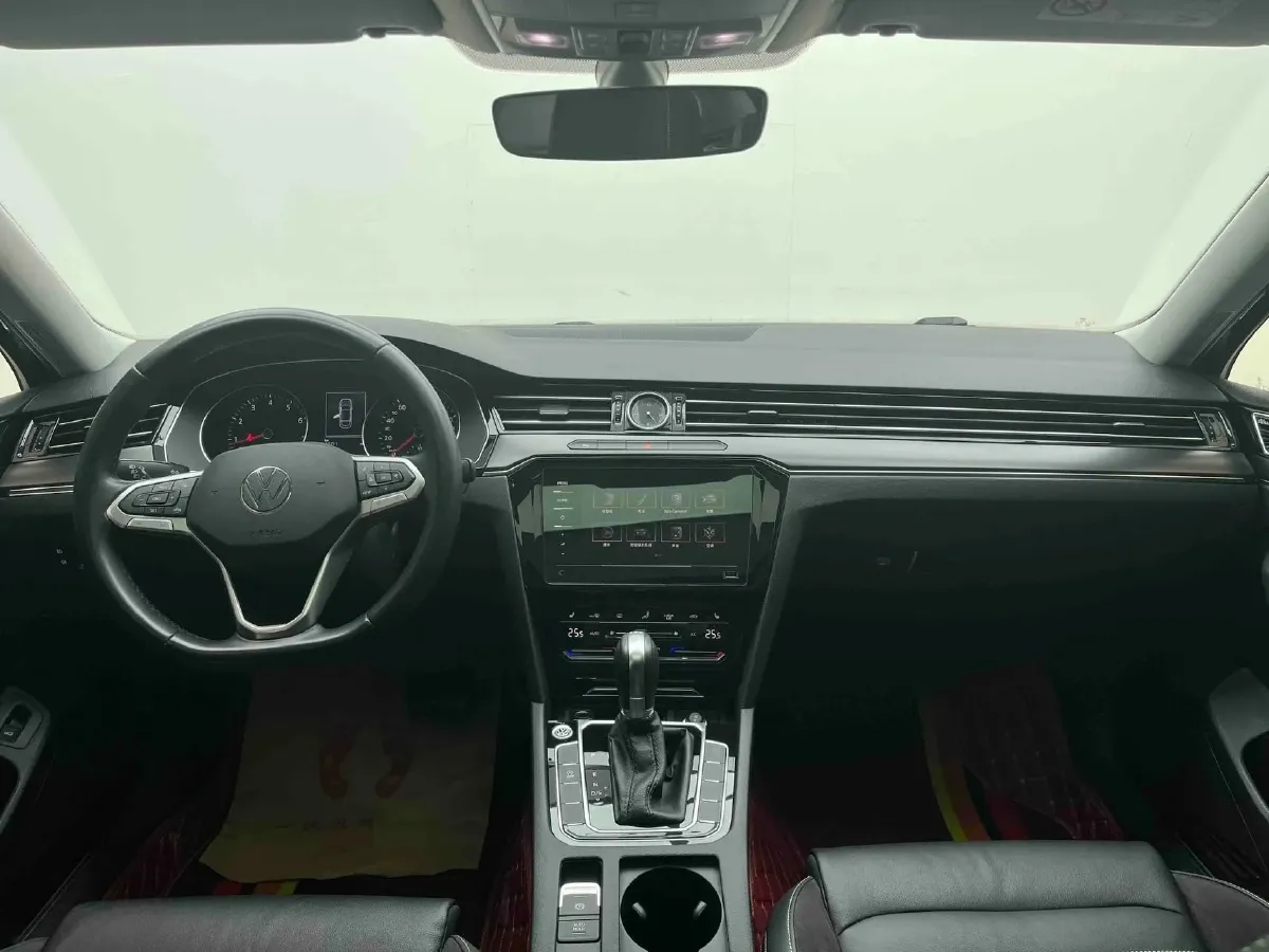 2020 Volkswagen Magotan 2.0T 186HP L4 7DCT,autocango,china used car exporter,china ev exporter,chinese used car exporter,chinese used ev exporter