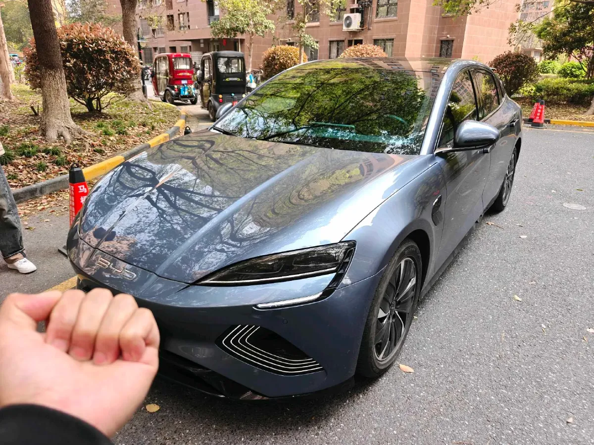 2023 BYD Seal BEV 61.4KWH,autocango,china used car exporter,china ev exporter,chinese used car exporter,chinese used ev exporter