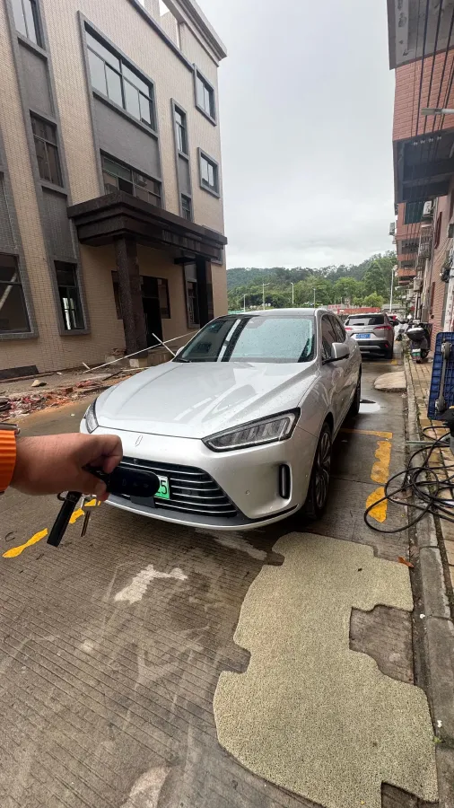 2022 JMC YuHu 7 2.0T 141HP L4 8AT,autocango,china used car exporter,china ev exporter,chinese used car exporter,chinese used ev exporter