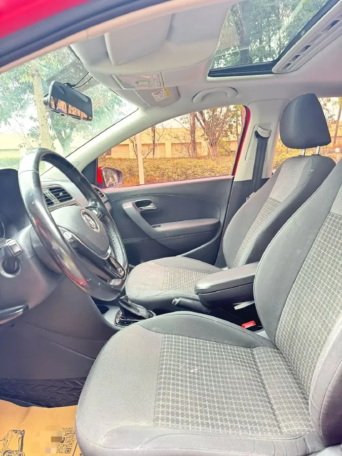 2016 Volkswagen Polo 1.6L 110HP L4 6AT,autocango,china used car exporter,china ev exporter,chinese used car exporter,chinese used ev exporter