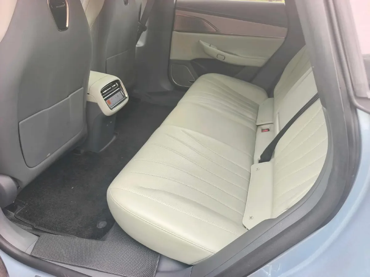 2024 Jaguar E-PACE 1.5T 200HP L3 8AT,autocango,china used car exporter,china ev exporter,chinese used car exporter,chinese used ev exporter