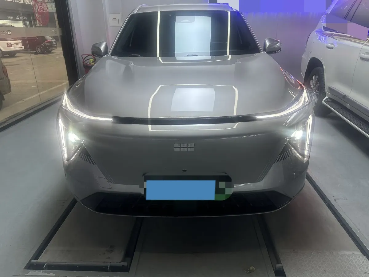 2024 Geely Galaxy L7 1.5T 163HP L4 3DHT PHEV 18.7KWH,autocango,china used car exporter,china ev exporter,chinese used car exporter,chinese used ev exporter
