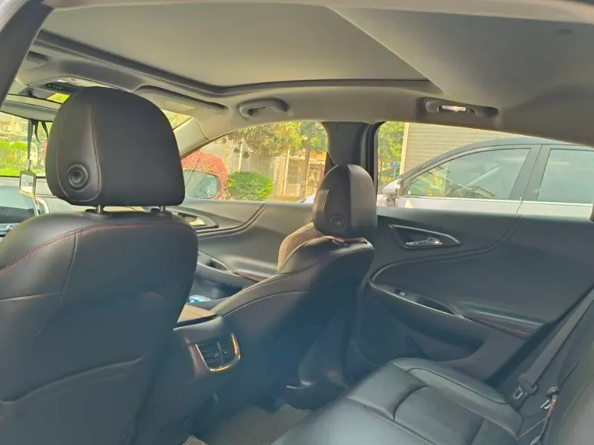 2019 Chevrolet Malibu XL 2.0T 241HP L4 9AT,autocango,china used car exporter,china ev exporter,chinese used car exporter,chinese used ev exporter