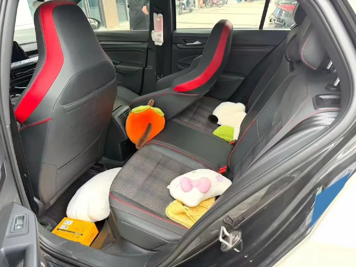 2021 Honda CR-V 1.5T 193HP L4 CVT,autocango,china used car exporter,china ev exporter,chinese used car exporter,chinese used ev exporter