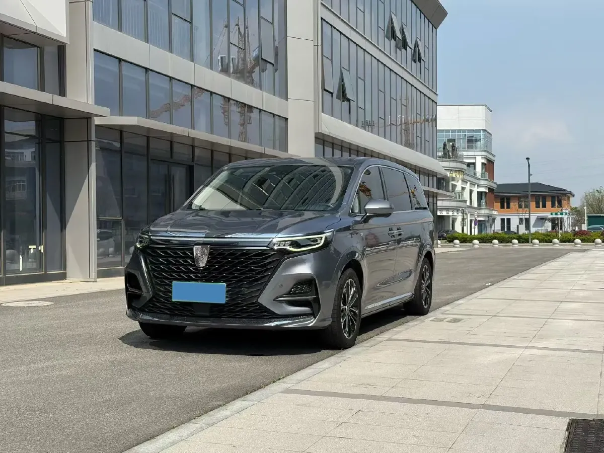 2022 Roewe iMAX8 2.0T 234HP L4 8AT,autocango,china used car exporter,china ev exporter,chinese used car exporter,chinese used ev exporter