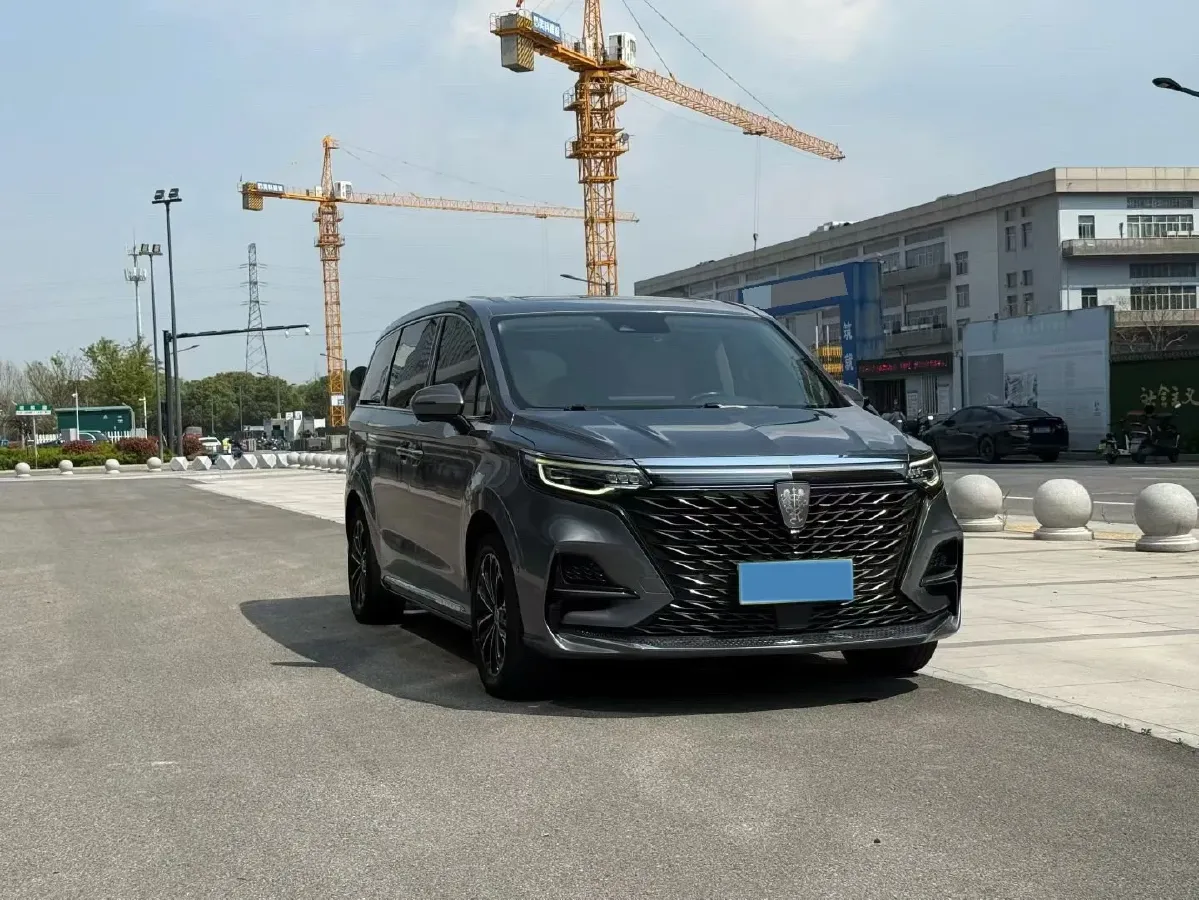 2022 Roewe iMAX8 2.0T 234HP L4 8AT,autocango,china used car exporter,china ev exporter,chinese used car exporter,chinese used ev exporter