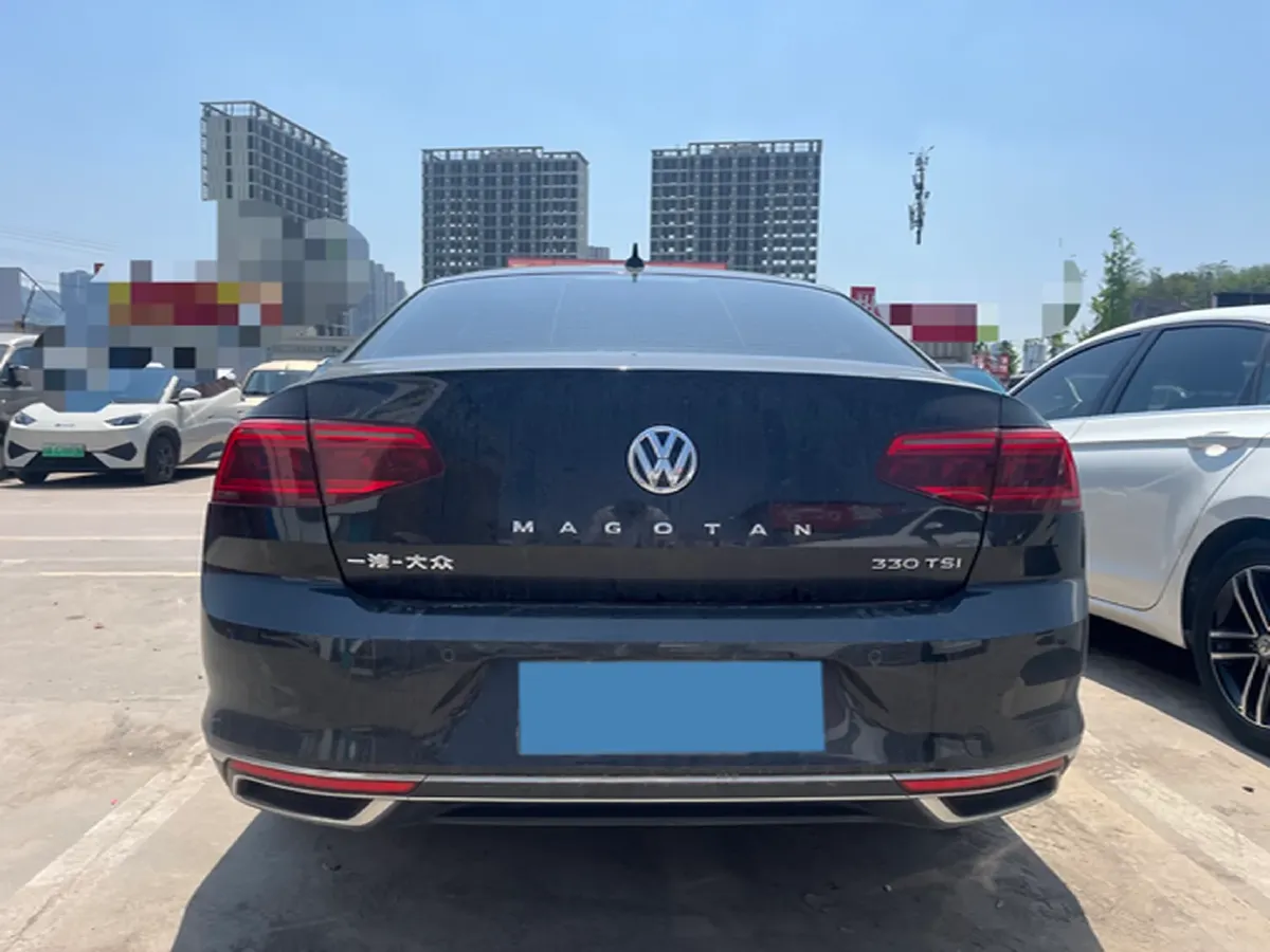 2020 Volkswagen Magotan 2.0T 186HP L4 7DCT,autocango,china used car exporter,china ev exporter,chinese used car exporter,chinese used ev exporter