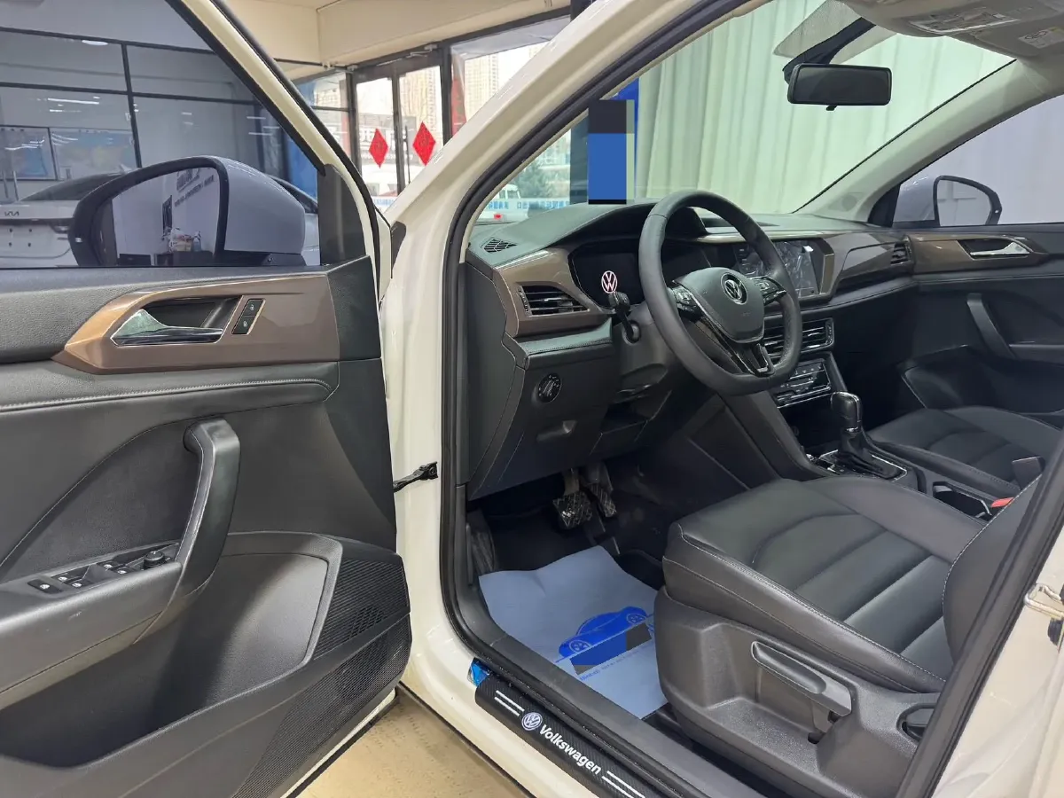 2022 Ford Transit 2.0T 202HP L4 6AT,autocango,china used car exporter,china ev exporter,chinese used car exporter,chinese used ev exporter