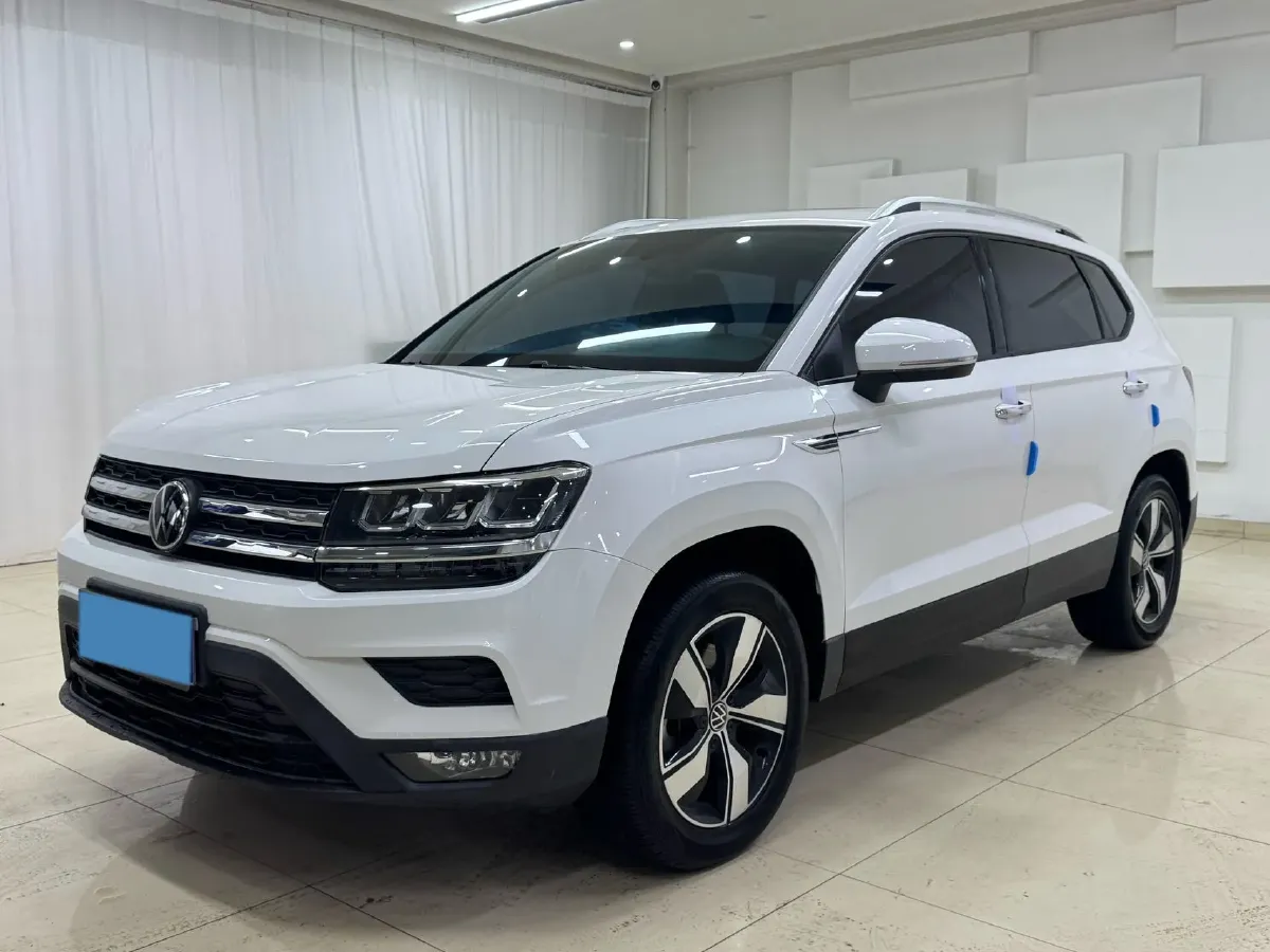 2022 Ford Transit 2.0T 202HP L4 6AT,autocango,china used car exporter,china ev exporter,chinese used car exporter,chinese used ev exporter