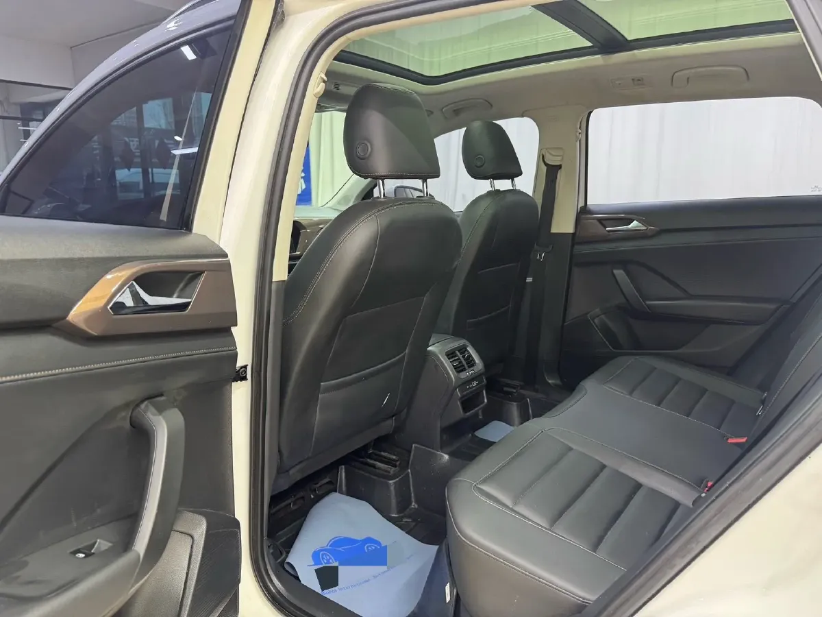 2022 Ford Transit 2.0T 202HP L4 6AT,autocango,china used car exporter,china ev exporter,chinese used car exporter,chinese used ev exporter