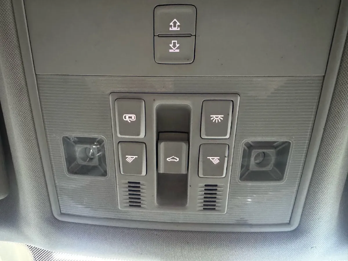 2022 Ford Transit 2.0T 202HP L4 6AT,autocango,china used car exporter,china ev exporter,chinese used car exporter,chinese used ev exporter