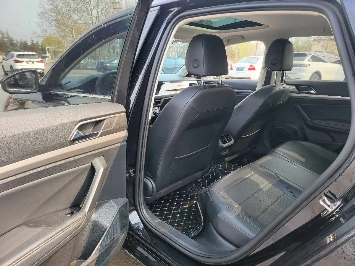 2021 Volkswagen Lavida 1.5L 113HP L4 6AT,autocango,china used car exporter,china ev exporter,chinese used car exporter,chinese used ev exporter