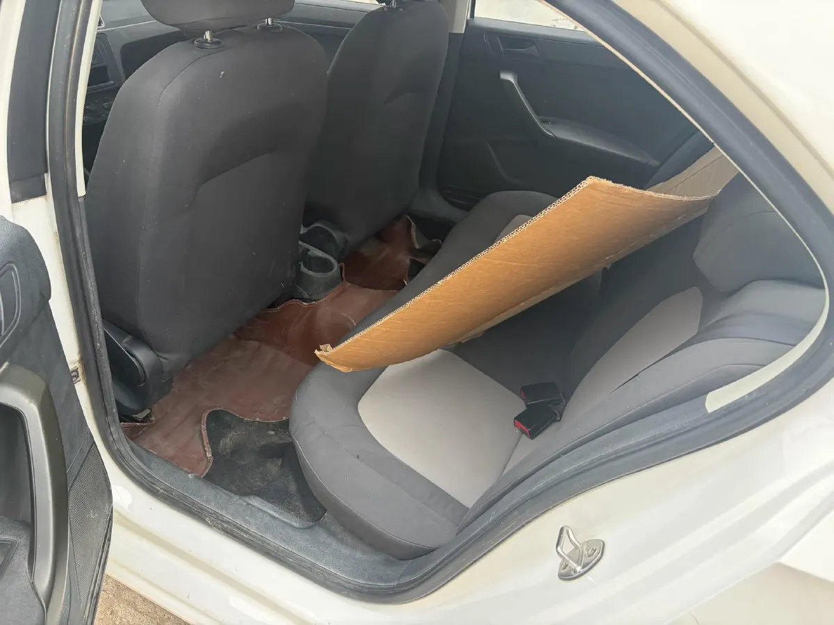 2018 Skoda Rapid 1.6L 110HP L4 5MT,autocango,china used car exporter,china ev exporter,chinese used car exporter,chinese used ev exporter